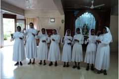 Sisters-wishing-the-Jubilarians-with-silver-bells