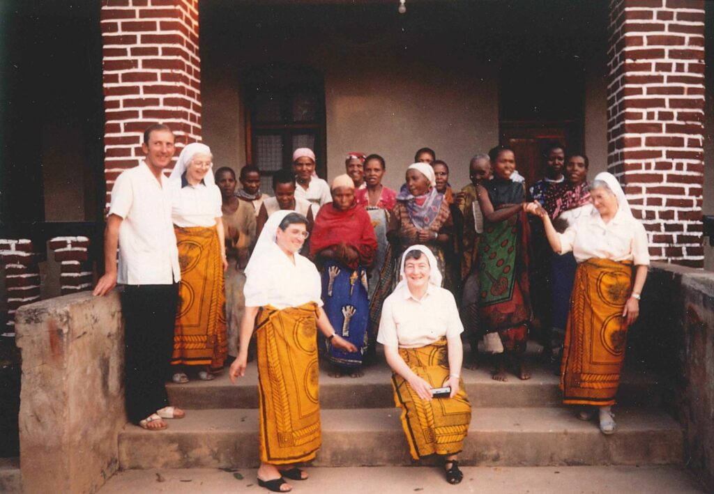 welcome to Father Sr. Christine and the three missionaries by the women of Makiungu parish